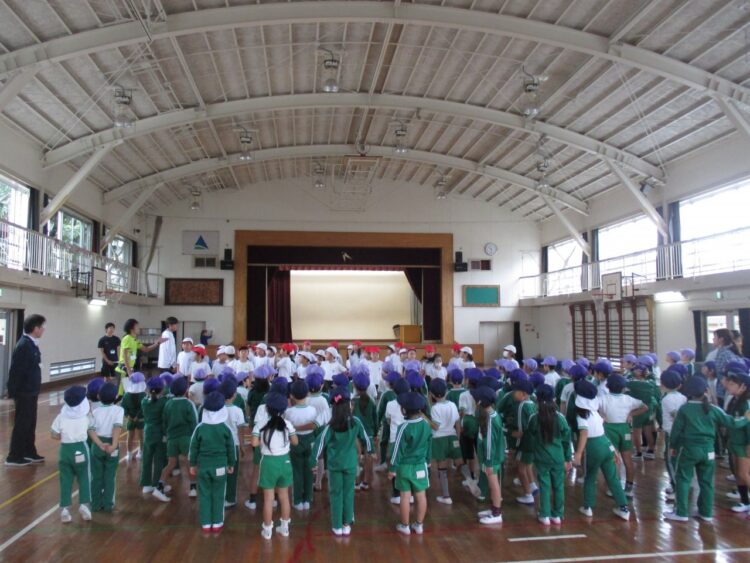 2018.9.27   小学校交流会
(年長組)