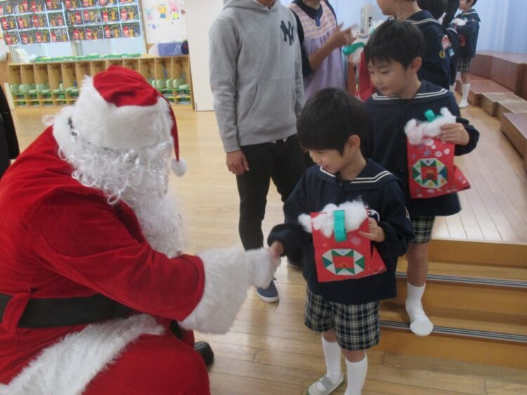 2018.12.6  
クリスマス遊戯会
写真撮影